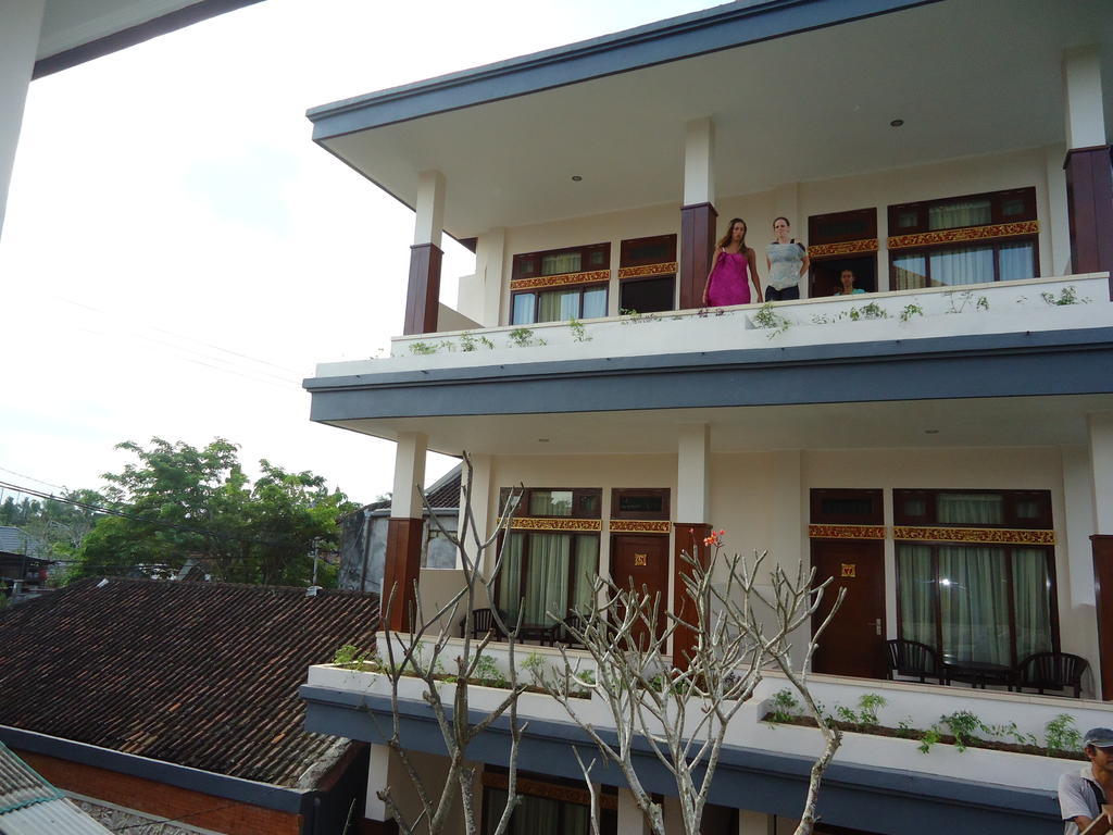 Brata Inn Ubud Buitenkant foto