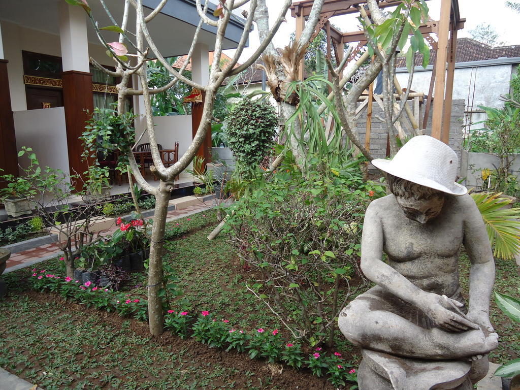 Brata Inn Ubud Buitenkant foto